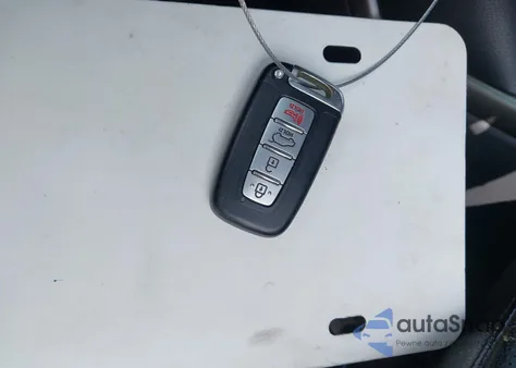 2015 Hyundai Veloster Turbo z USA, uszkodzony, nr VIN KMHTC6AE2FU236521